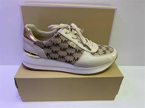 como identificar tenis michael kors